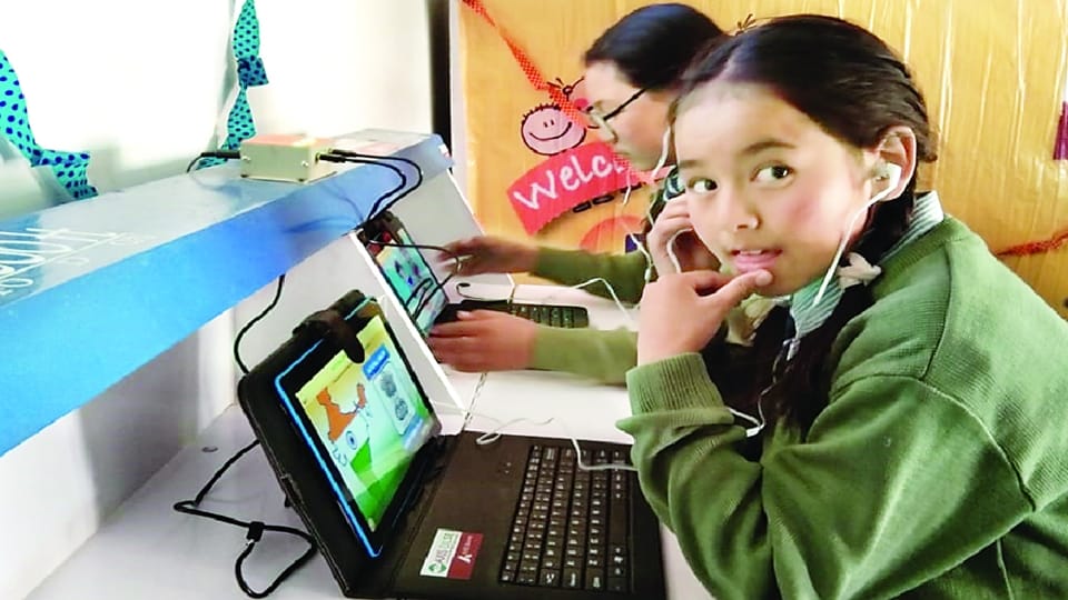 Digilab in Leh schools: Electricity no internet still hi tech studying in remote areas of Ladakh