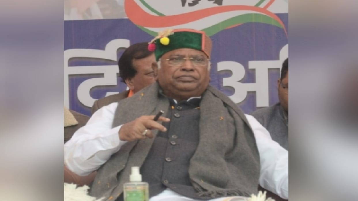 himachal election 2022, Congress National President Mallakarjun Kharge special interview with Amar Ujala