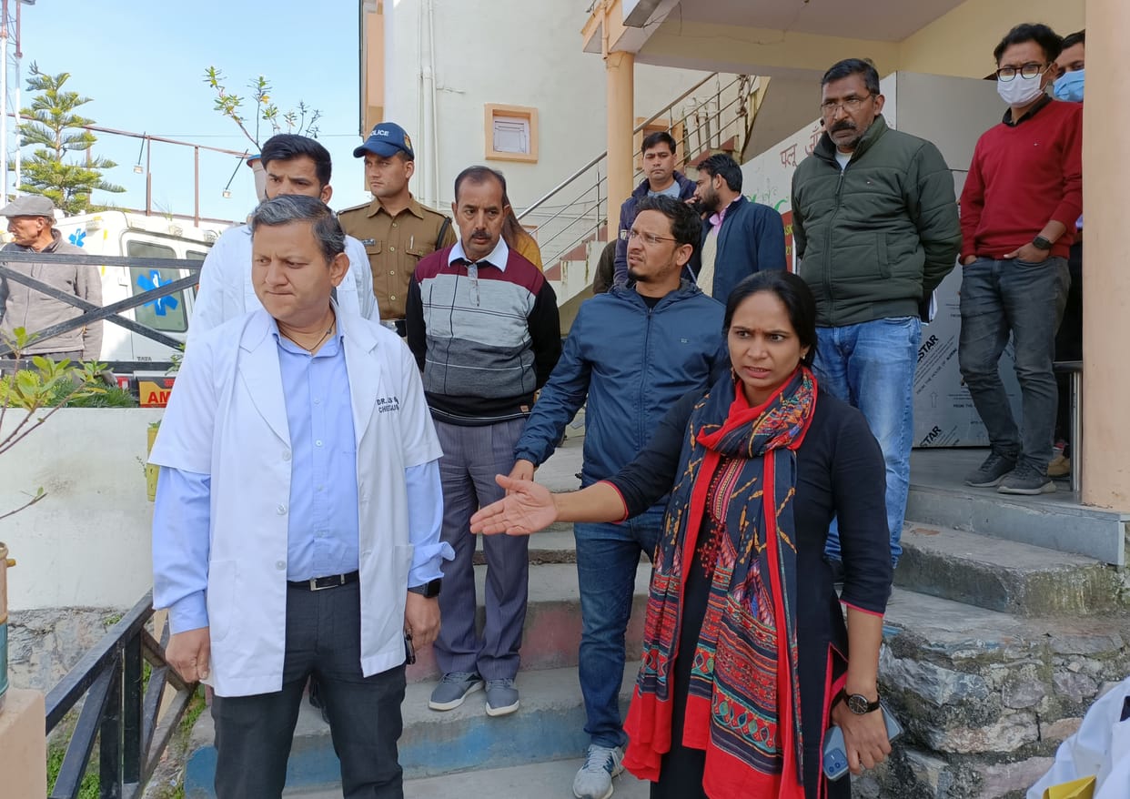 Do not say that there are no medicines in the district hospital