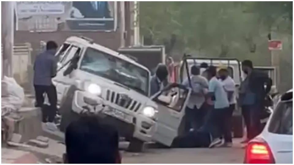 Property Businessman Attacked In Jaipur Miscreants Beat Vijender Singh Gulab