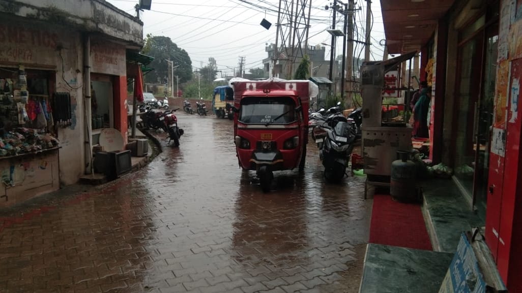 Weather Update: Rain and snowfall expected in many parts of Jammu Kashmir today