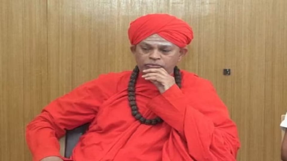Pontiff threatened ashram hostel girls into submission: Survivor