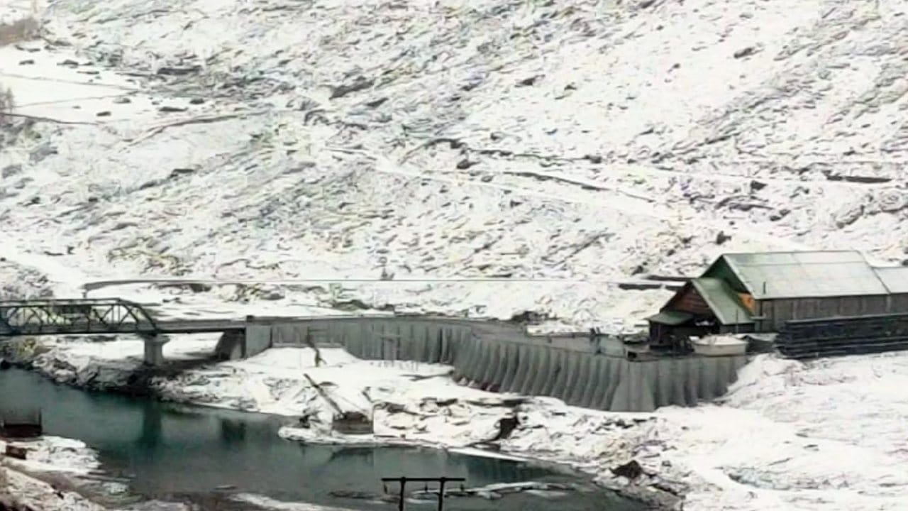 Himachal weather update, Snowfall in residential areas of Lahaul-Spiti and Kinnaur, see spectacular view in pi