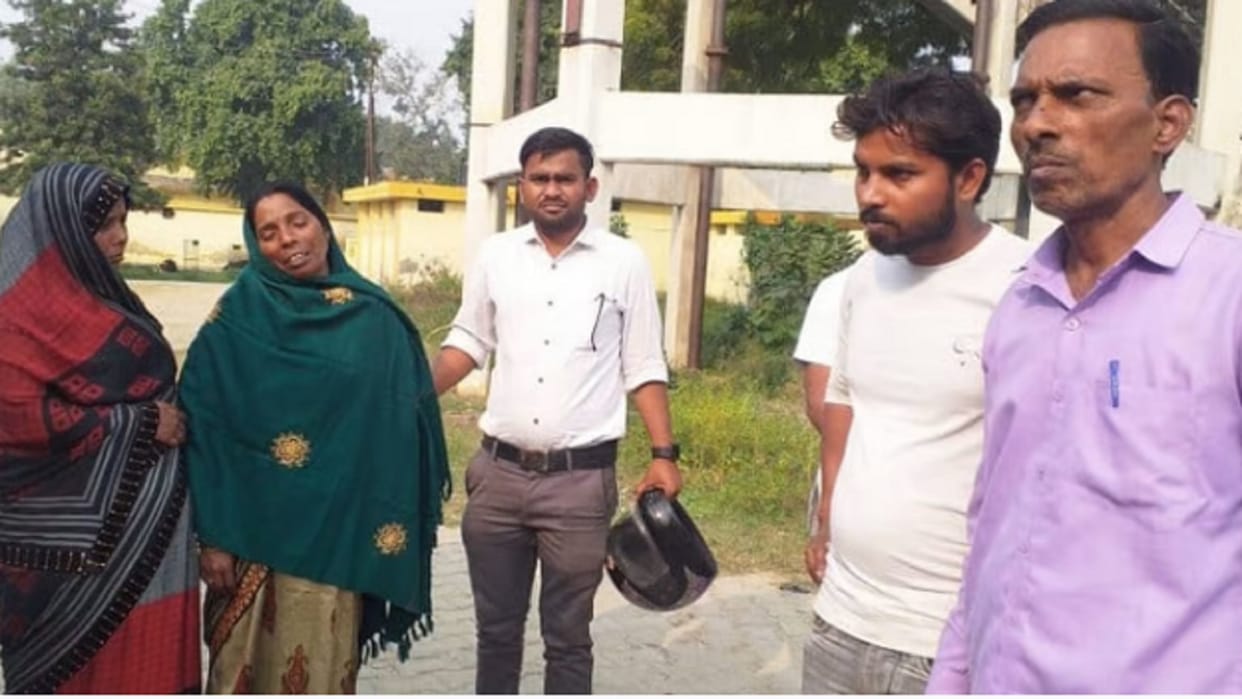 Roadways assistant TI massage son on WhatsApp and then committed suicide in budaun
