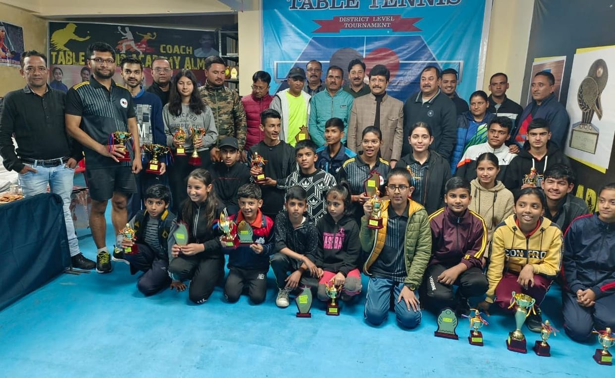 Nivedita And Saurabh Wins TT Championship