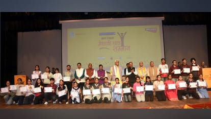 LG said - education is one who does not get entangled syllabus, teach students ask questions