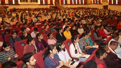LG said - education is one who does not get entangled syllabus, teach students ask questions