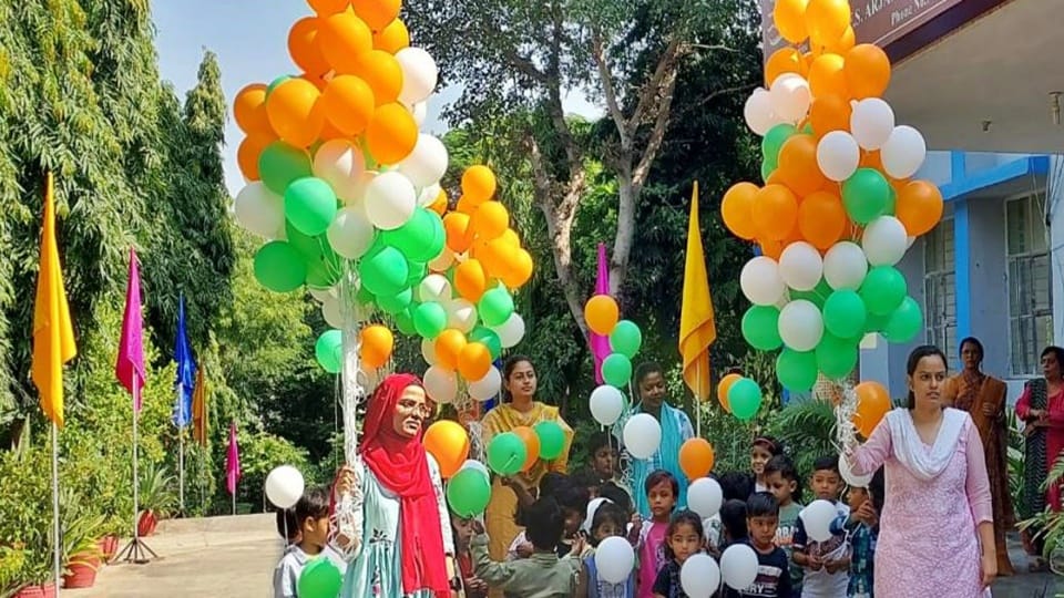 Children learning from knowledge to patriotism in the classroom