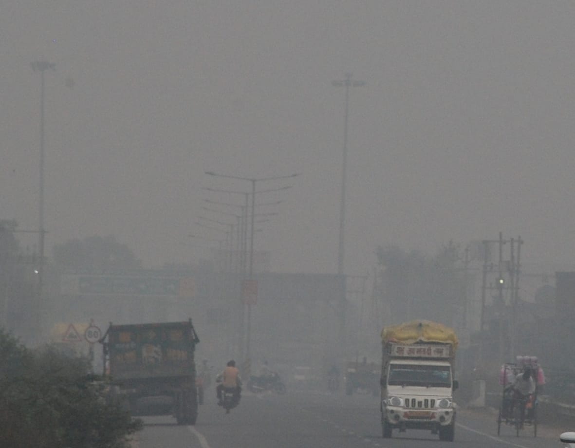 Pollution is not decreasing, smog is also increasing trouble
