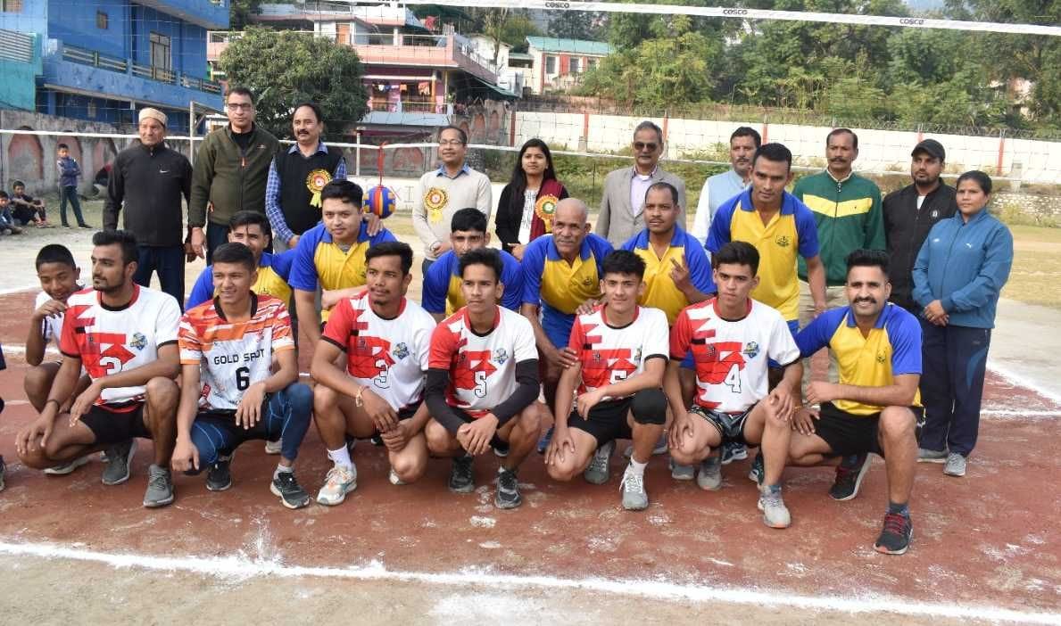Stadiam Team Wins Over Police Team