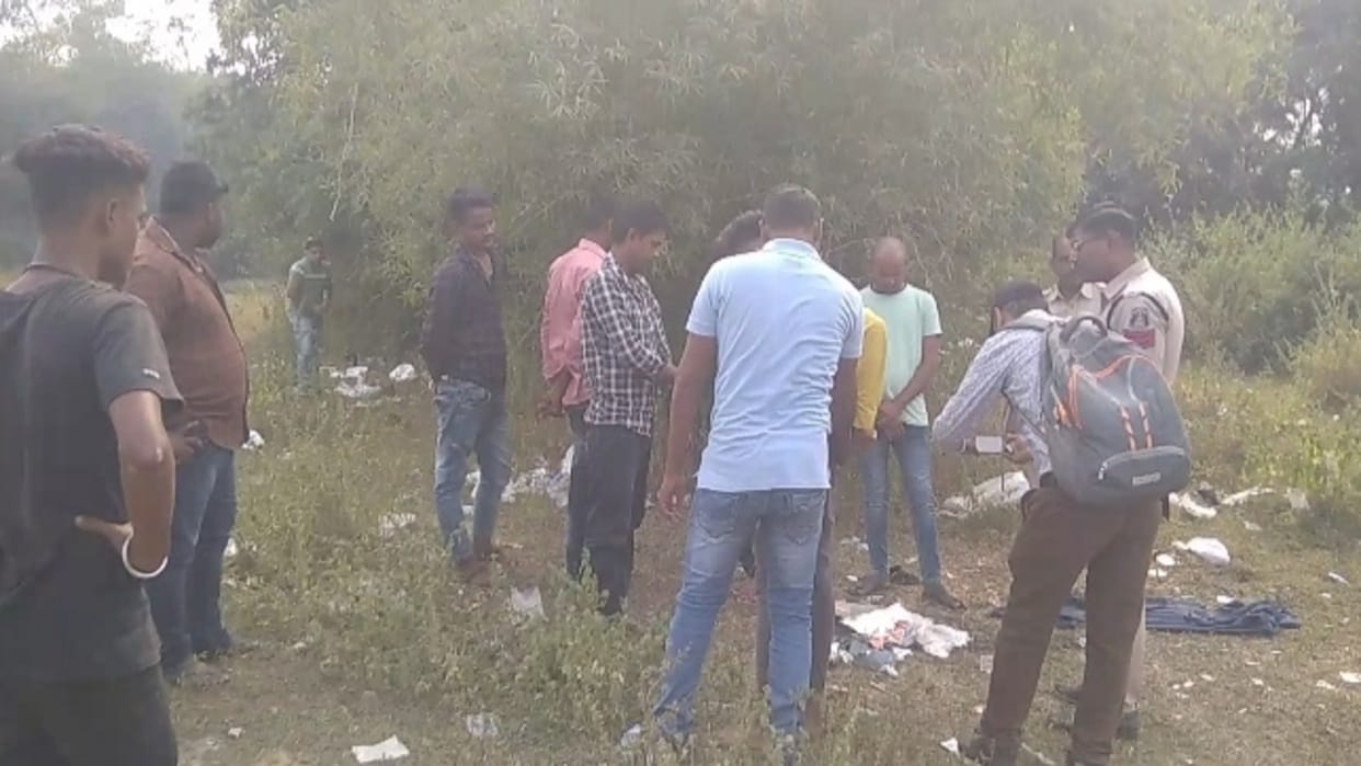 gathering of gambling was adorned under guise of picnic in korba