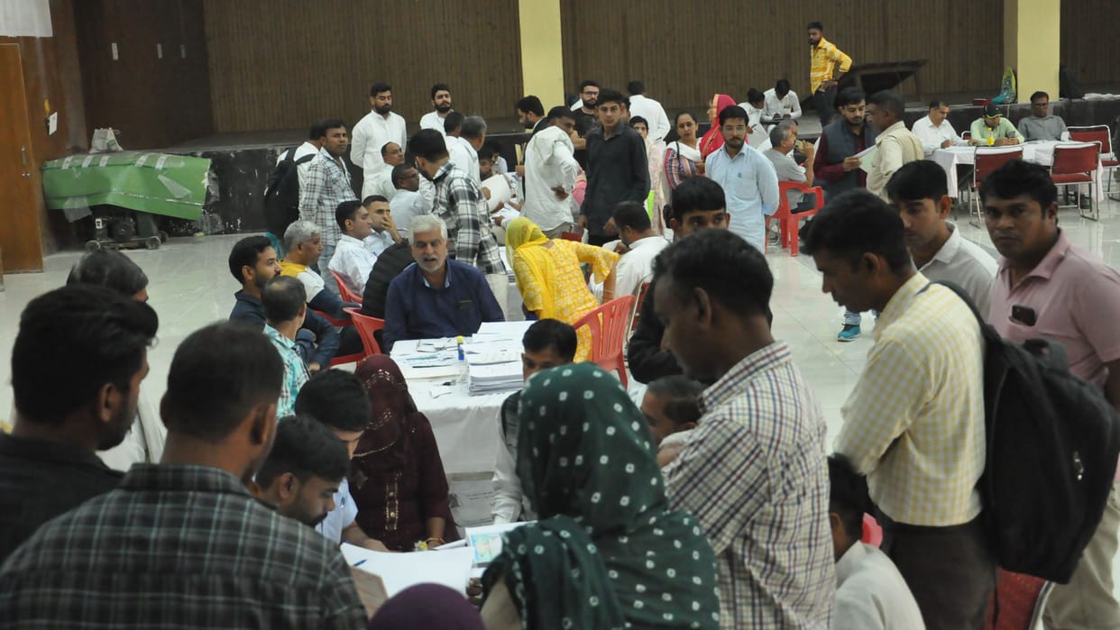 Hisar Panchayat elections: 1007 candidates filed nominations for Sarpanch and 126 candidates for Zilla Parishad