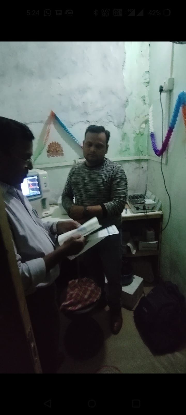 Hathras: Clinics were being operated at medical stores