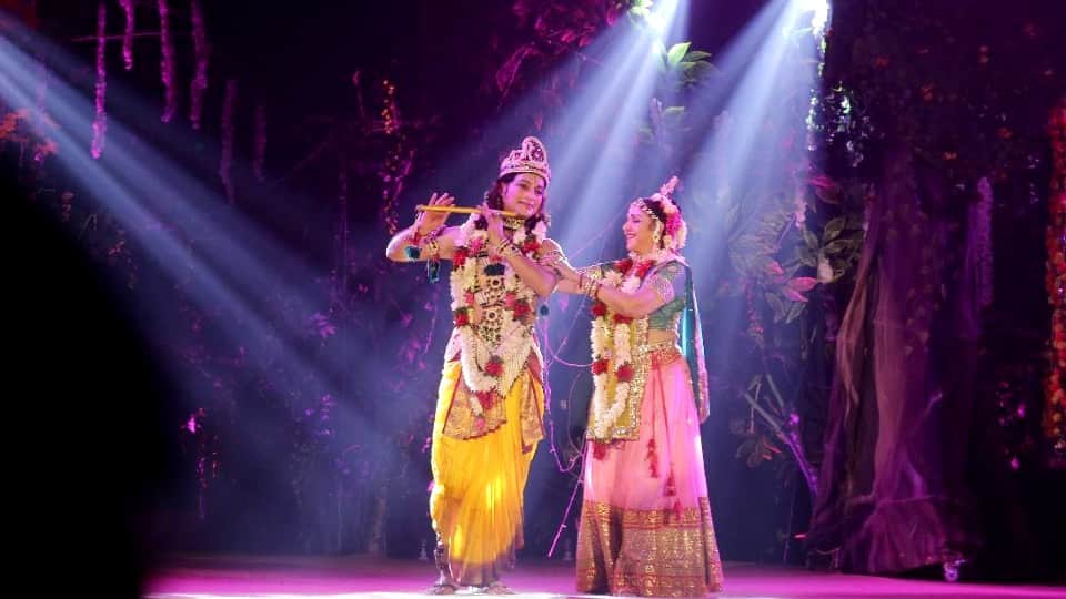 Hema Malini performs Maharas in Jawahar Bagh mathura