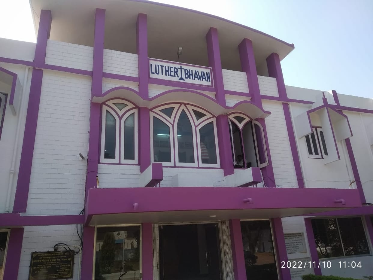 MP News: EOW raids on Anil Martin's premises in Bhopal and Chhindwara