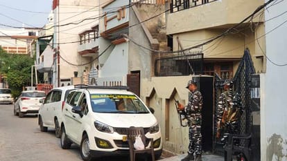 जालंधर में आईटी की रेड