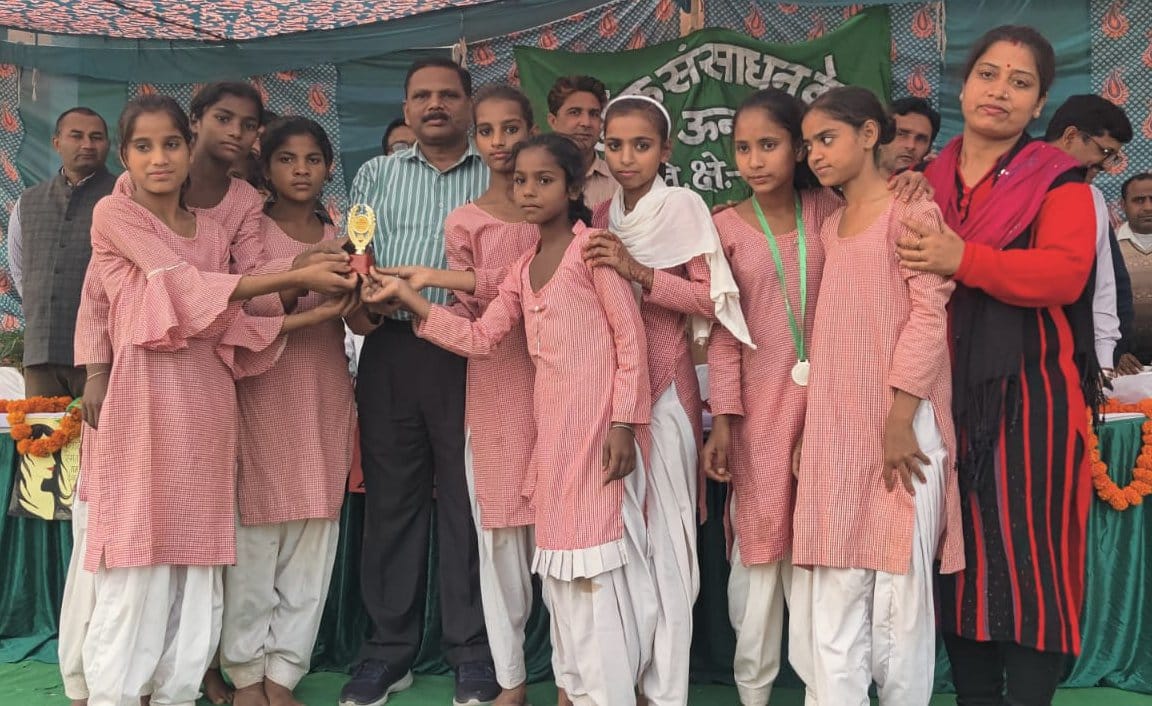 Sameer and Mohini were winners in 100 meters race