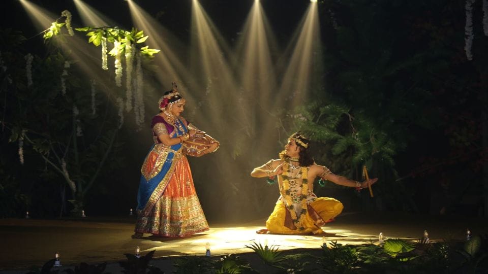 Hema Malini performs Maharas in Jawahar Bagh mathura