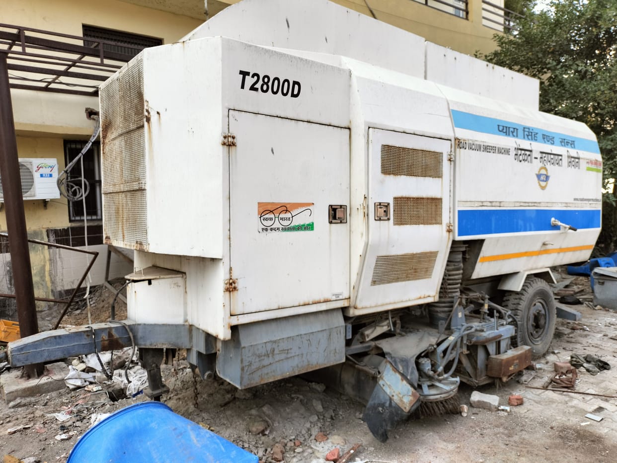 Now the garbage collection equipment worth lakhs has become junk without being used