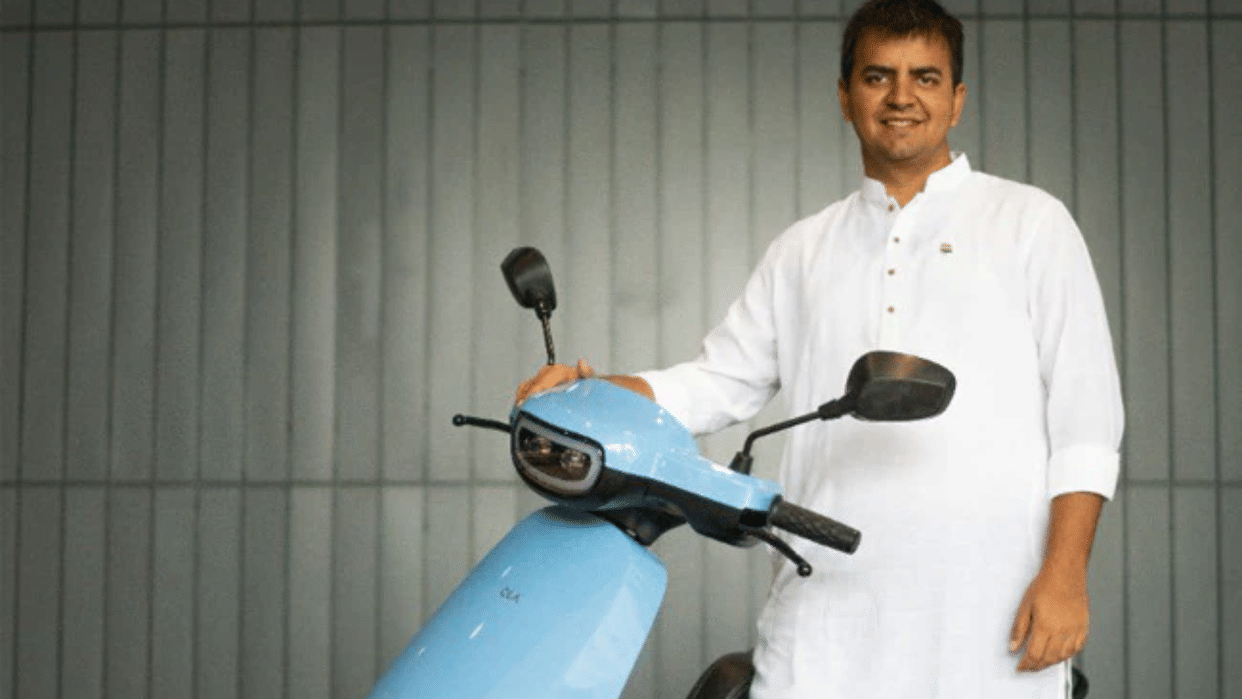 Ola is working to bring six new Evs and CEO bhavish aggarwal told how was the year 2022