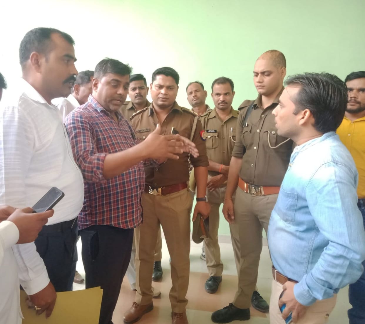 Villagers created ruckus by besieging PD