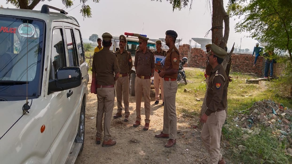 Masked miscreants took the housemates hostage, committed robbery
