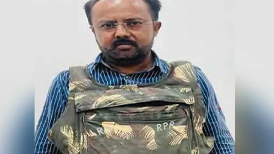 Police gave bullet proof jackets to four Hindu leaders of Bathinda
