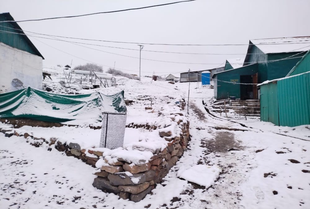 Uttarakhand Weather: Heavy Snowfall in Higher Himalayan range darma and vyas valley photo