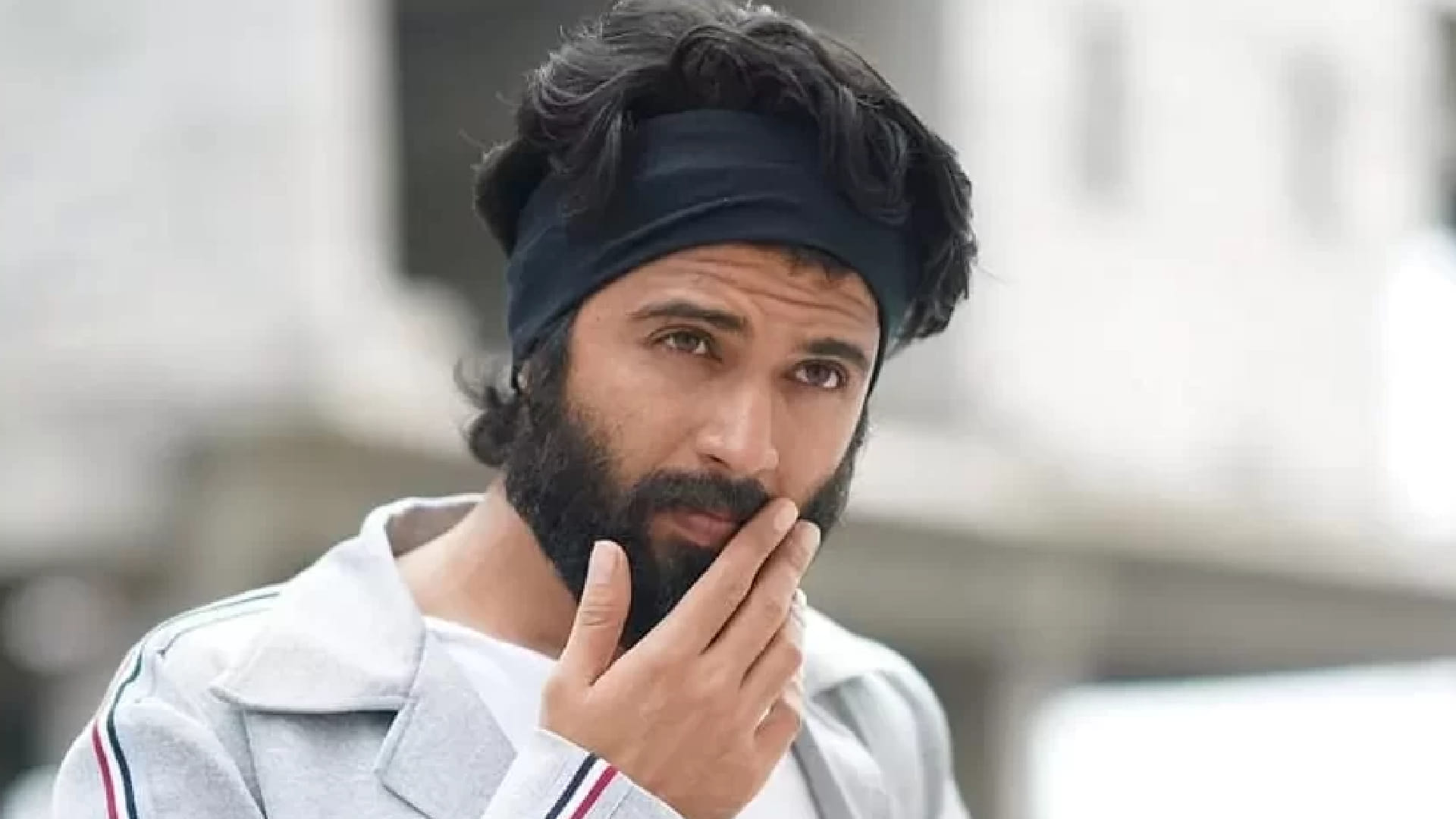 Vijay Deverakonda recovers from shoulder injury after 8 months share photo on social media