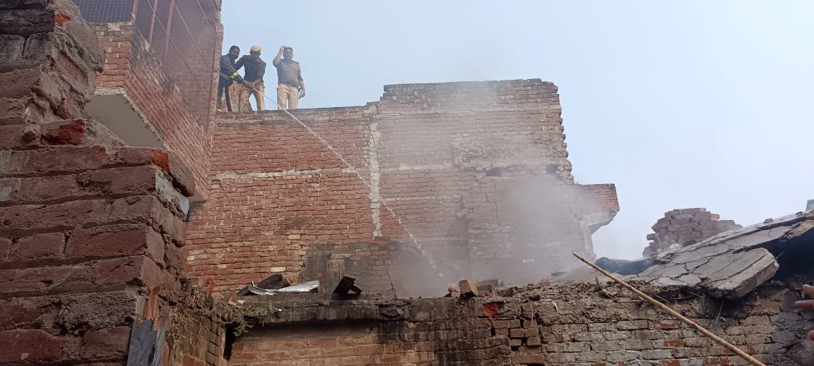 Particles of gunpowder found on bricks, crackers were being secretly made