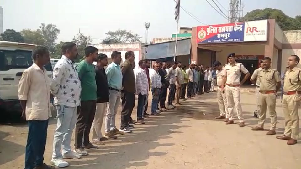 chhattisgarh police warns goons and miscreants