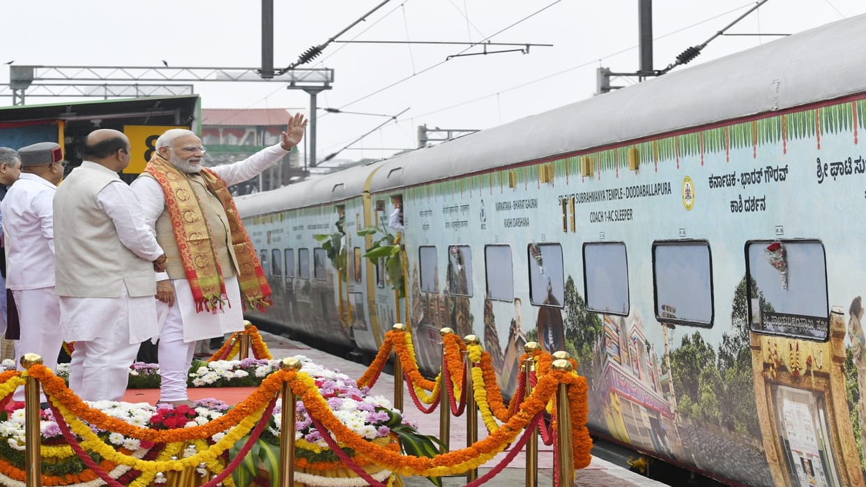 PM Modi flagged off Bharat Gaurav train from KSR Bengaluru to Varanasi