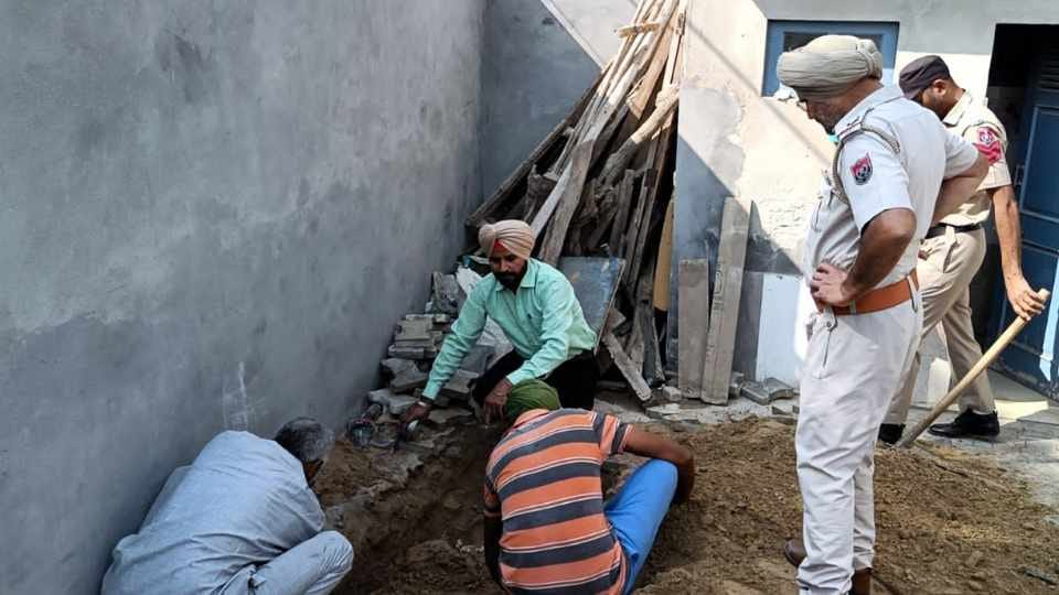 Man murdered in Abohar, case registered against wife and son