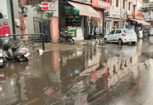 Rain and hail in Jaipur for the second time in three days now the icy wind of Jammu-Ladakh will increase chill