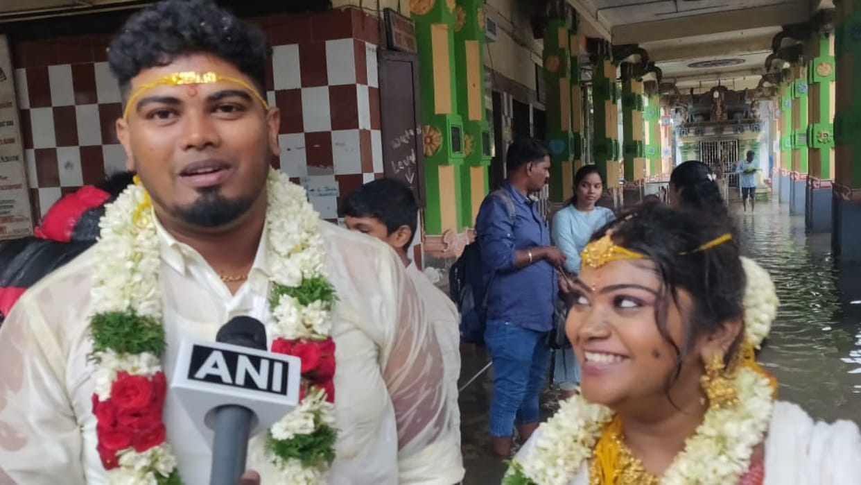 Tamil Nadu Heavy Rains Update temple was flooded the bride and groom had to wait for the wedding