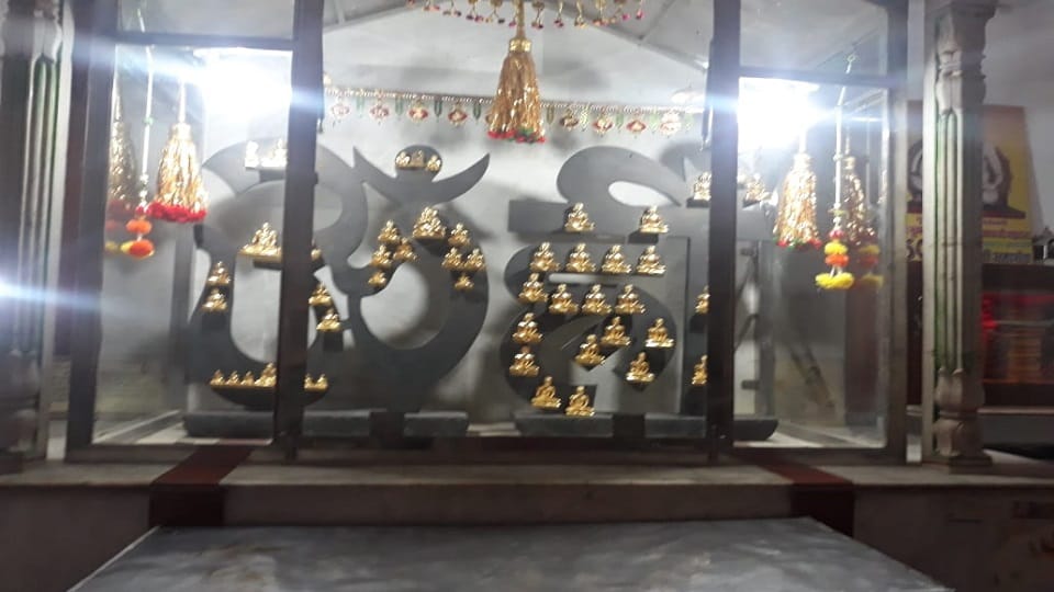 Story of the statue of Lord Chandraprabhu, the eighth Tirthankara of Jainism