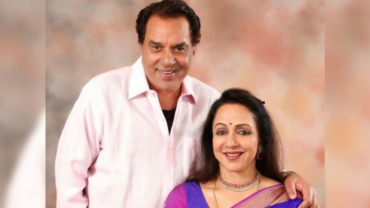 Hema Malini revealed Dharmendra booked 100 bed entire hospital for daughter Esha Deol birth