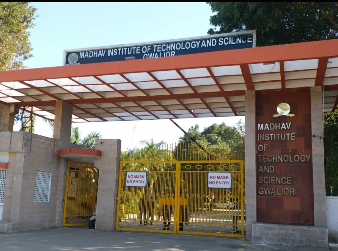 MP News: Ragging in prestigious MITS College in Gwalior, junior beaten up, five students suspended