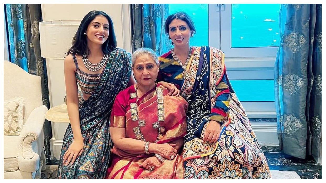 Jaya Bachchan Shweta Bachchan shared their first period experience In Navya Naveli Nanda Podcast
