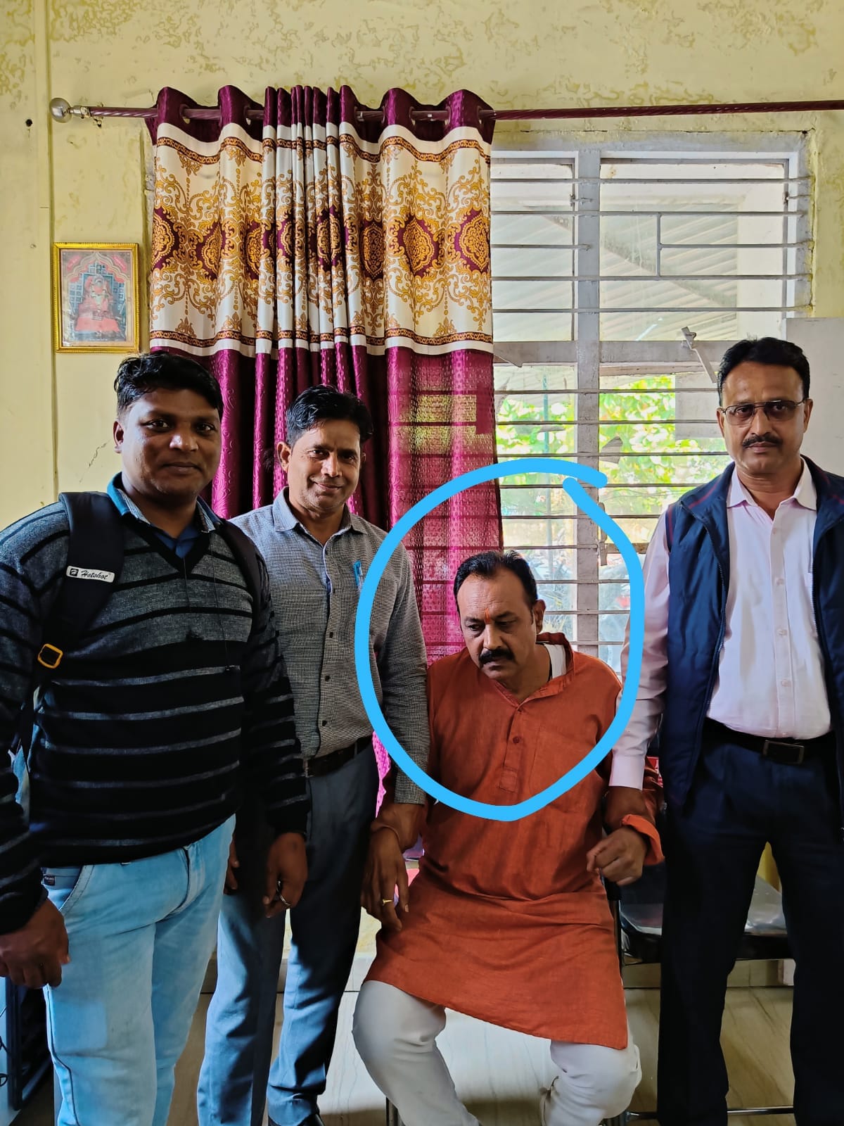 Bhopal News: Lokayukta caught PWD's executive engineer red handed taking a bribe of 25 thousand rupees