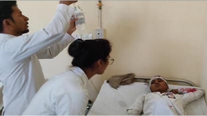 Overload tempo overturned eleven injured including nursing students