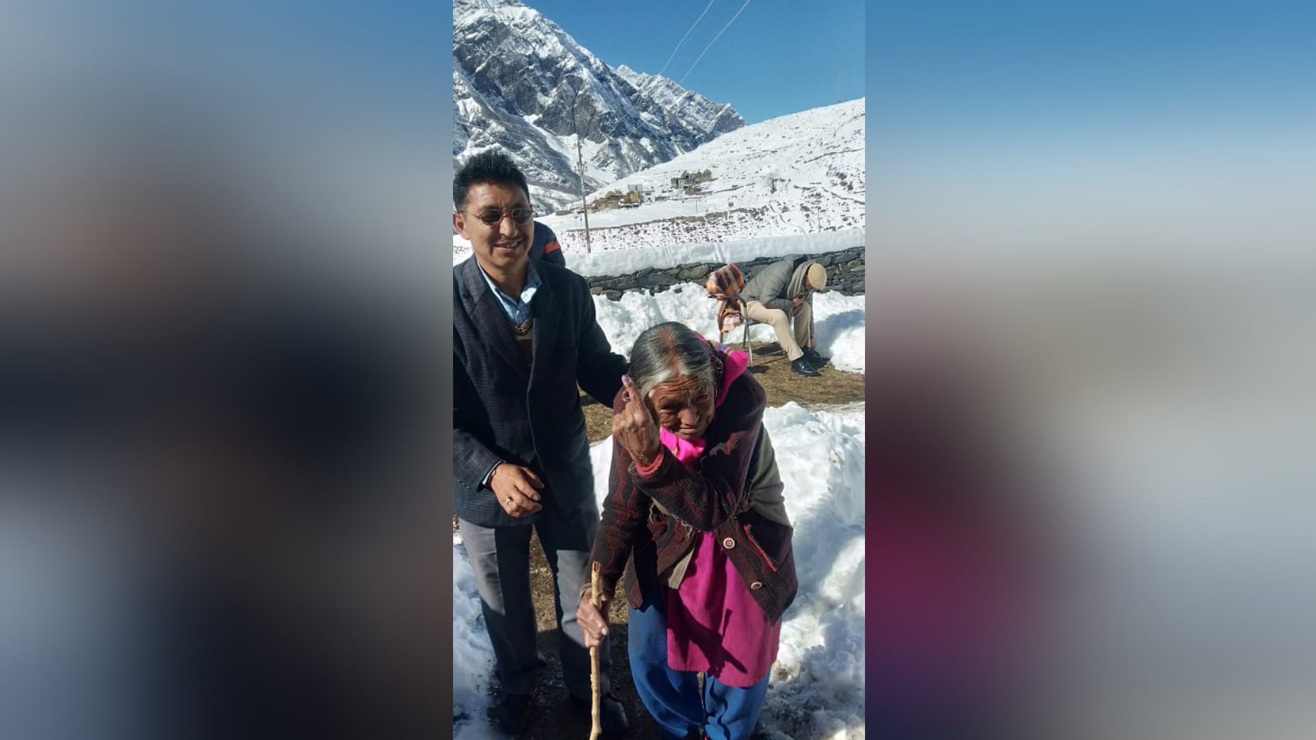 himachal election 2022 voters cast vote in minus temperature in Pangi chamba and lahaul spiti