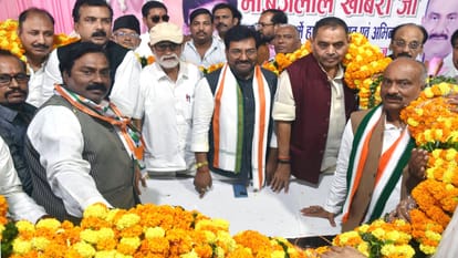 Congress state president Brijlal Khabri reached Prayagraj, discussion regarding civic elections