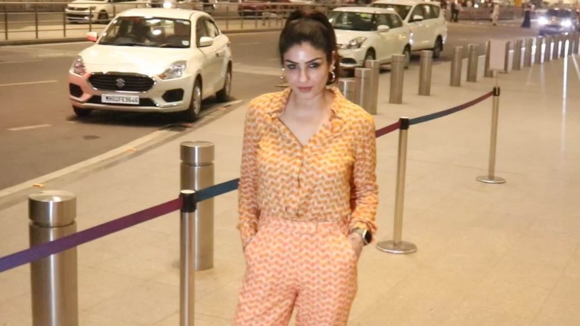 Bollywood Celebrities from kartik aaryan malaika arora ananya panday spotted on mumbai streets see pics here