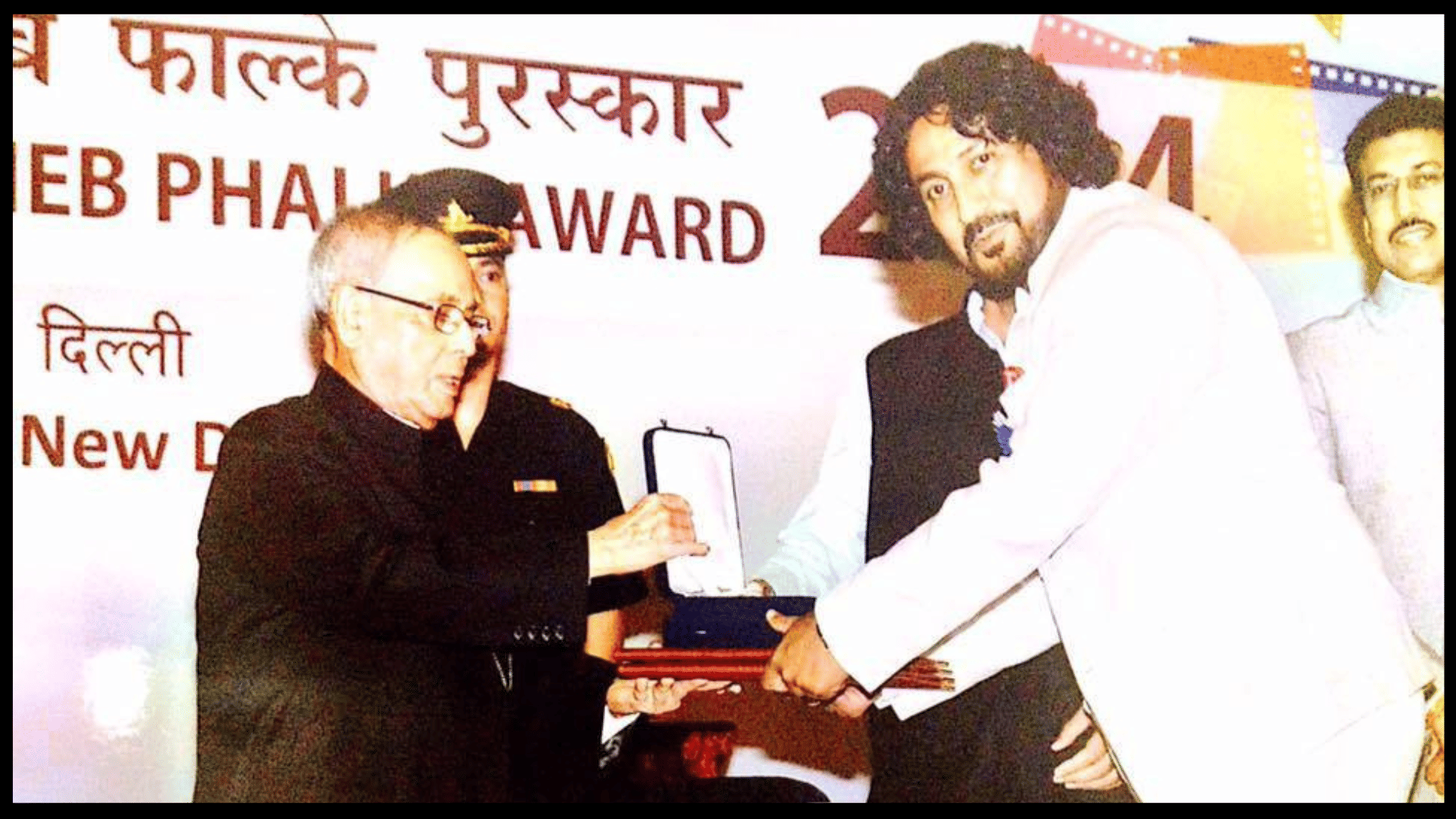 National Film Award winner Vinod Kapri will direct film of Saif Ali Khan production house Black Knight Films.
