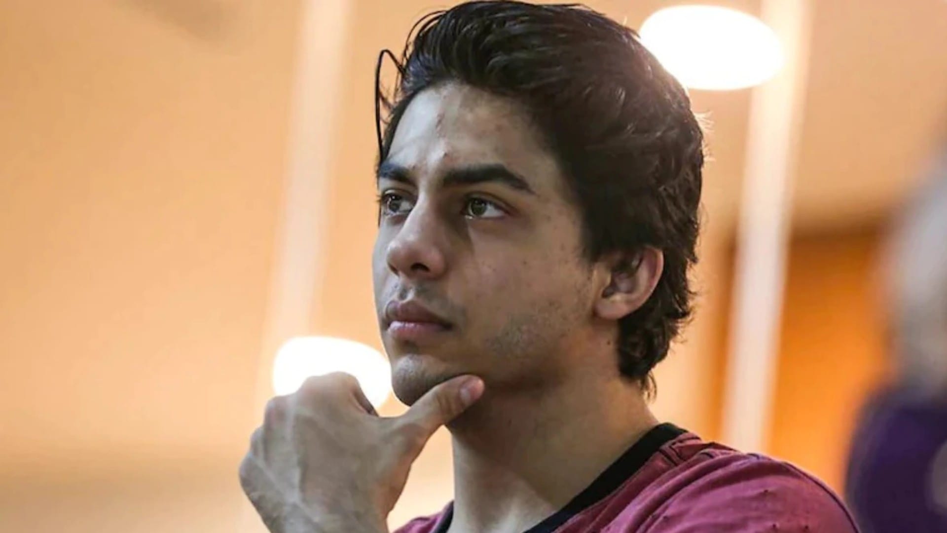 Aryan Khan reminds fans of father Shah Rukh Khan as he greets with salam