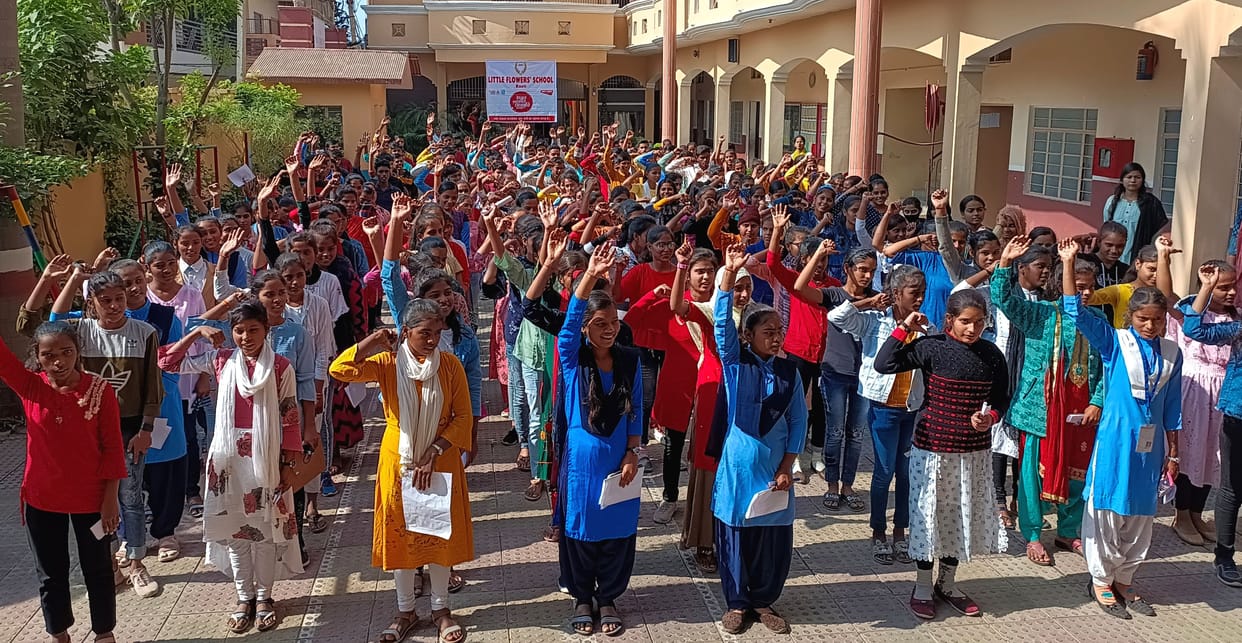 288 participate in atul maheshwari scholarship exam