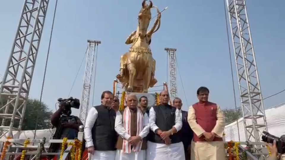 Union Defense Minister Rajnath Singh in Jhajjar, Statue of Samrat Prithvi Raj Chauhan unveil