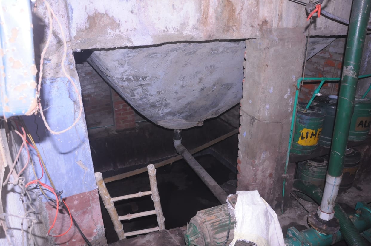 Murder report on three including owner in case of death of three laborers in tannery