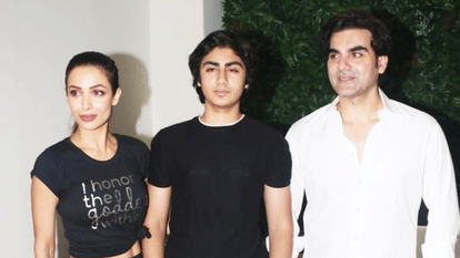 Malaika Arora ignored Arbaaz khan both spotted at bandra netizens asked about arjun kapoor